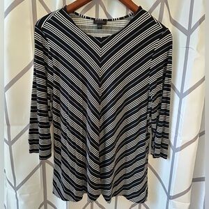 J. Jill Chevron Striped Long Sleeve Top